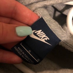 large grey nike hoodie